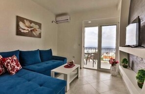 Apartment, Balcony, Sea View | Living area | TV - MarBok Apartments with SeaView (Utjeha)