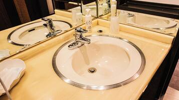 Basic Room | Bathroom | Separate tub and shower, deep soaking tub, rainfall showerhead