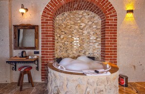 Suite Luxe, bain à remous | Baignoire à jets