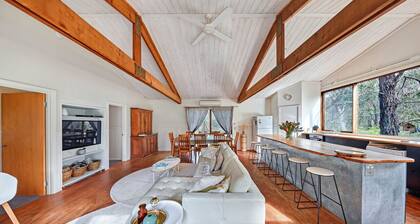 Rustic Treehouse - Aireys Inlet