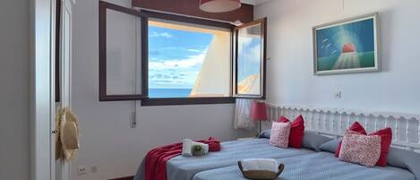 1 bedroom, iron/ironing board, bed sheets