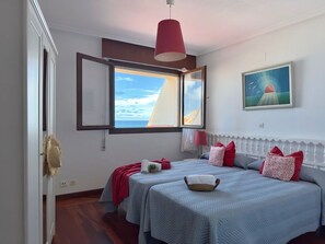 1 bedroom, iron/ironing board, bed sheets