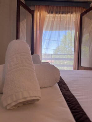 Dobbeltrom – basic, byutsikt | Wi-fi (inkludert)