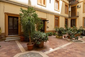 Uklassifisert bilde, 5 av 33, knapp