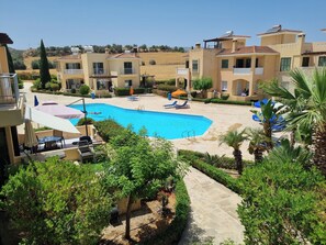 Indoor pool - Cyprus Townhouse/ Queen Bed/ Pool/ Patio/air/freep (Polis)