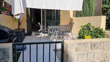 House | Property grounds