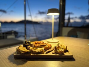 Food and drink - Unusual night in catamaran with dinner (Grand-Case)