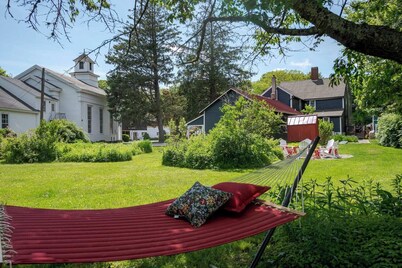 A Mystic Stay as Sweet as Apple Pie!