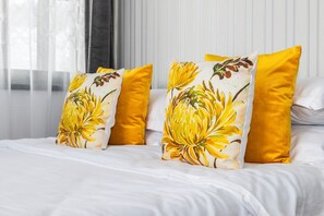 Superior Double Room, Mountain View | Frette Italian sheets, premium bedding, down duvets, Select Comfort beds - Vila Luca (Fundata)