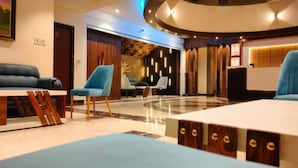 Reception - Hotel Swamiraj (Mumbai)