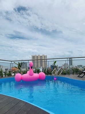 Outdoor pool - Seventeen Vũng Tàu Hotel (Ho Chi Minh City)