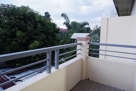 Property grounds. Cozy, Safe, and Secure Two-Bedroom Apartment Unit