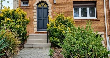 Gemütliches Ferienhaus in Strandnähe mit Terrasse, Garten und Haustiererlaubnis in Dunkerque