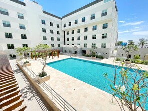 Pool - HOMEY ONE BEDROOM UNIT IN JVC (Dubai)