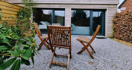 Cozy Retreat with Heated Pool, Jacuzzi, Sauna – Near Scenic Avesnois Park