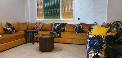 Cozy 1-bedroom apartment in wonderful Casablanca with WiFi