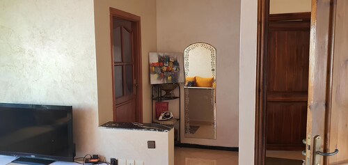 Cozy 1-bedroom apartment in wonderful Casablanca with WiFi