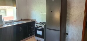 Four, plaque de cuisson