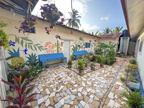 Charming Zanzibari Retreat: 5 Mins to Beach, 15 Mins to Stone Town