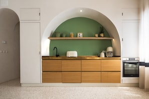 Fridge, oven, dishwasher, electric kettle - San Domenico Apartment with Garden View R&R (Venecia)