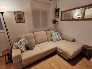 Smart TV - Estudi ARQUS B (Barcelona)