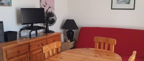 تناول الطعام