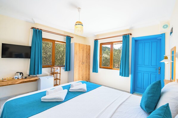 Premium bedding, minibar, free WiFi, bed sheets - Yeşil Vadi Otel (Kas)