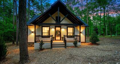 Pickleball, Pool, Splash Fountain ,Clubhouse , Walking Trails , Basketball