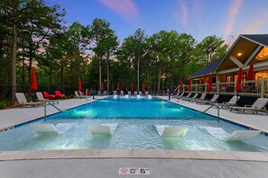 Pool - Pickleball, Pool, Splash Fountain ,Clubhouse , Walking Trails , Basketball (Broken Bow)