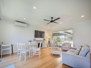 Télévision, espaces bureaux