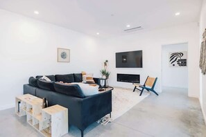 Fernseher, Arbeitsbereiche