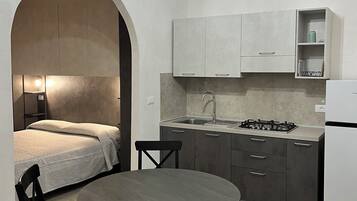 1 camera, ferro/asse da stiro, Wi-Fi gratuito, lenzuola