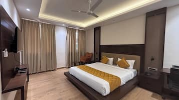 In-room safe, iron/ironing board, free WiFi