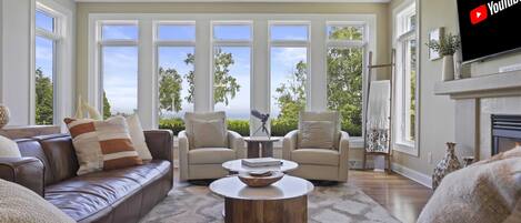 TV, fireplace, foosball, books