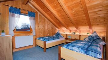 3 chambres, lit parapluie, Wi-Fi, draps fournis