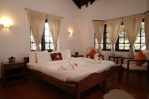 4 soverom, wi-fi og sengetøy