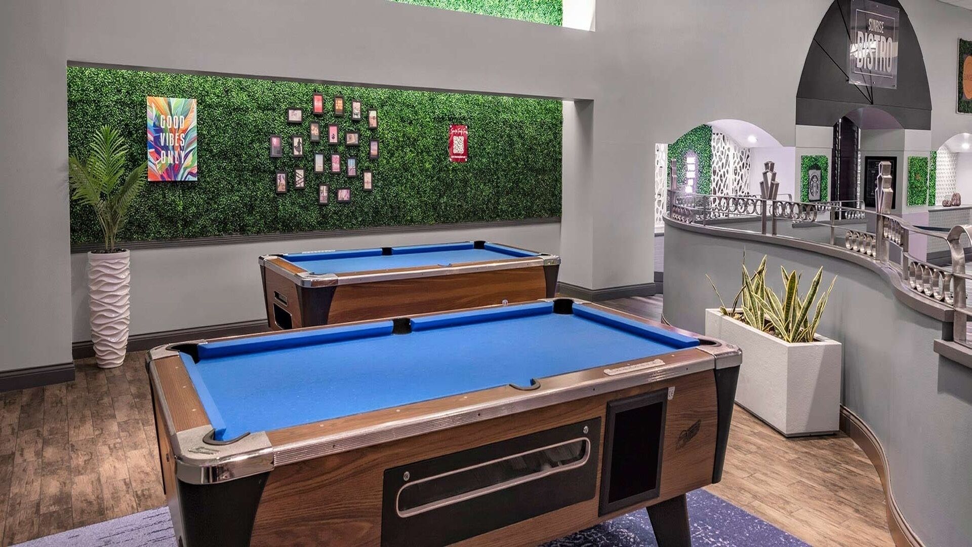 Spielezimmer