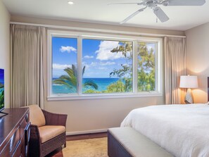 4 Schlafzimmer, Schreibtisch, Bügeleisen/Bügelbrett, Reisekinderbett