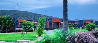 Flu Alaçatı Tiny House Otel