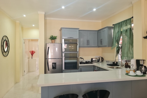 Apartment | Private kitchen | Fridge, microwave, oven, stovetop