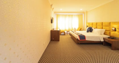 Cozy 1-bedroom hotel suite in pleasant Chennai with AC, WiFi