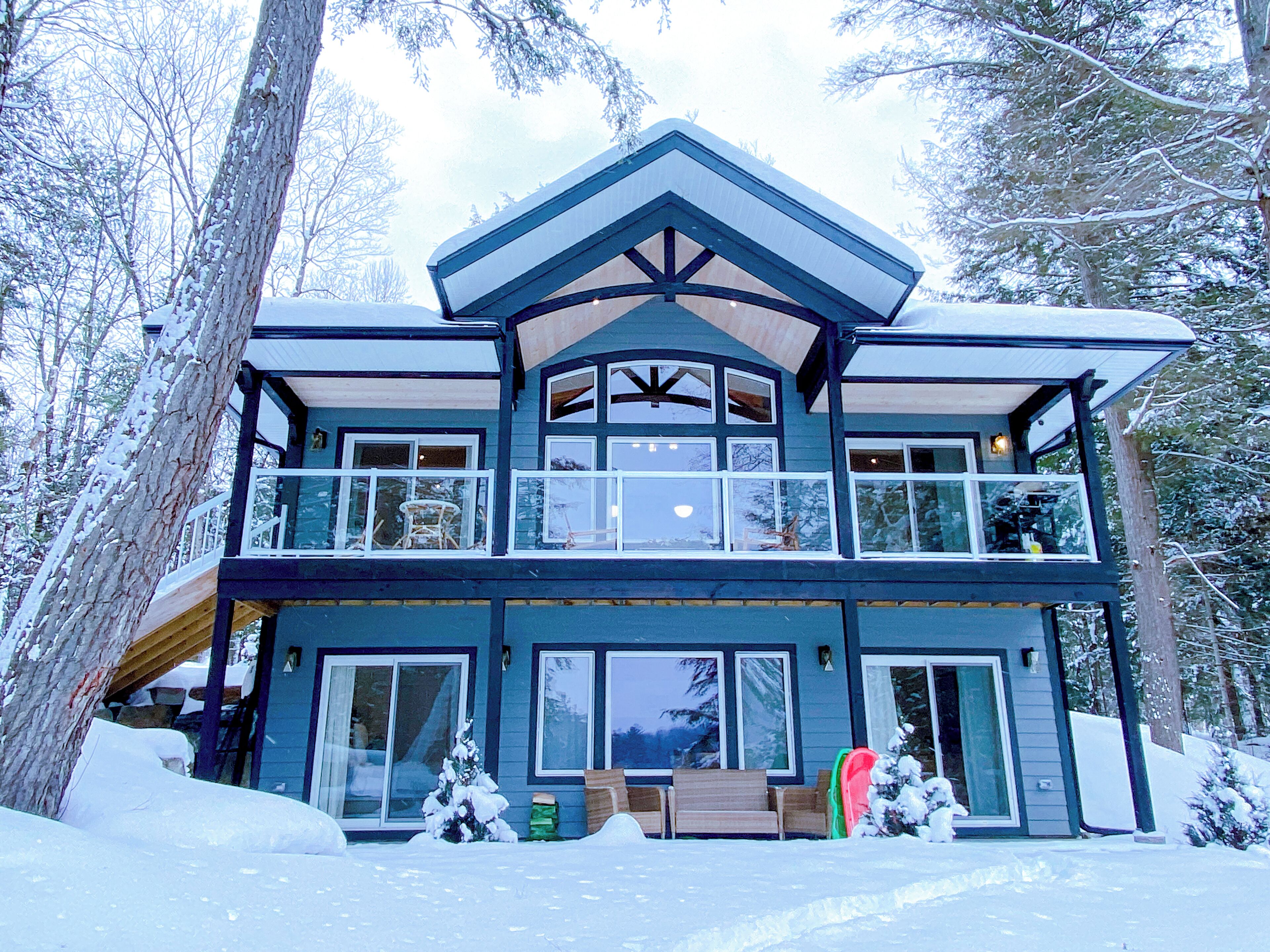 Loon Call Lakehouse in early winter