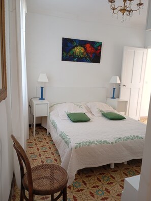 2 Schlafzimmer, Bügeleisen/Bügelbrett, WLAN, Bettwäsche