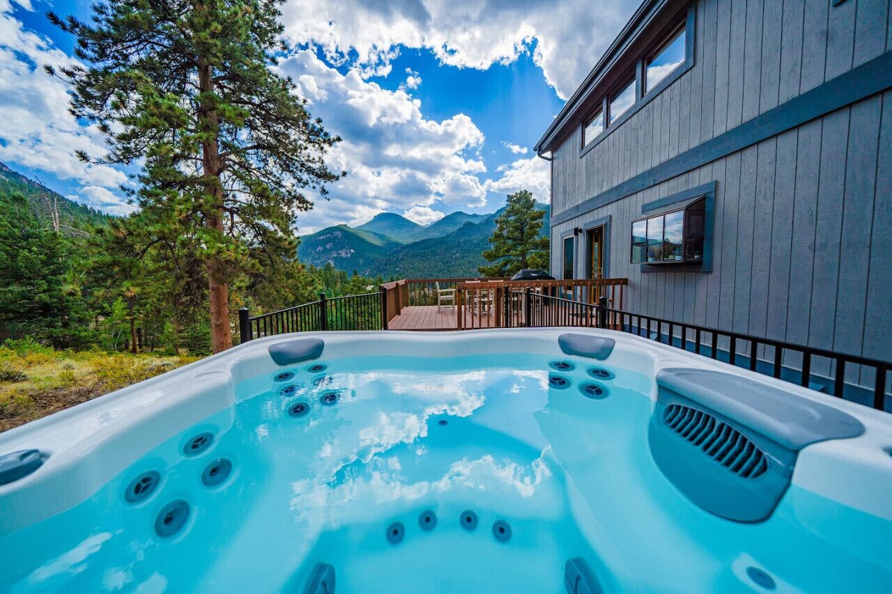 Bain à remous extérieur