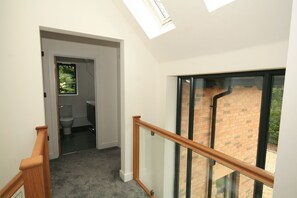 House | Interior - Tranquil Oxford Retreat 4 Bedroom House Aircon (Oxford)