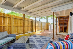 Apartment (2 Bedrooms) | Interior - Walk to Beach: Somers Point Apartment! (Somers Point)