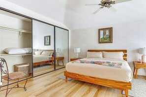 Apartment (3 Bedrooms) | Interior - Escondido Townhome w/ Gas Grill + Golf Acess! (Escondido)