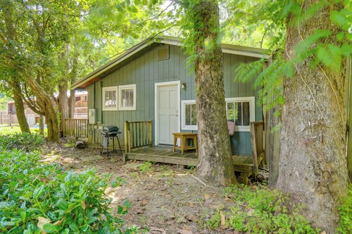 Hike, Fish, Kayak: Fairhope 'river Cottage'