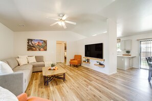 House (3 Bedrooms) | Front of property