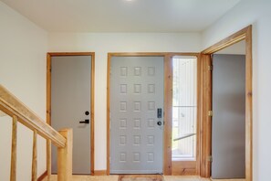 Interior - Catskills Townhome ~ 2 Mi to Windham Mountain Club (Windham)